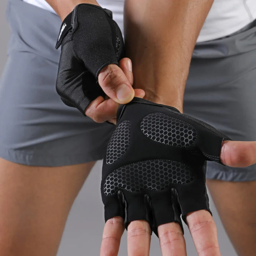 Cushioned Half-Finger Fitness Gloves